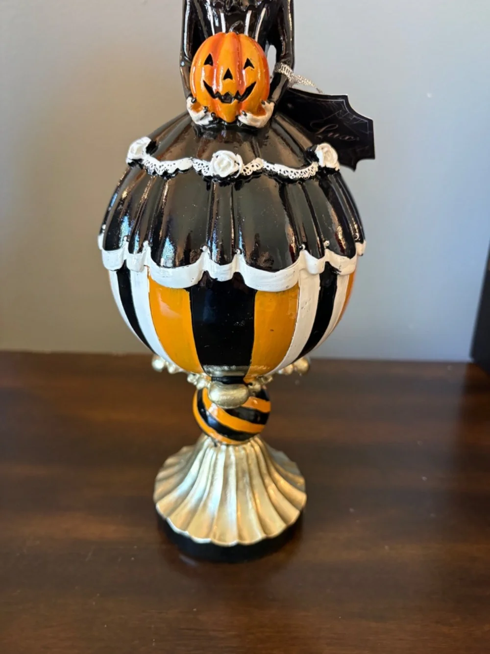 Bella Lux Resin Halloween Round Witch on Gold Pedestal with Pumpkin